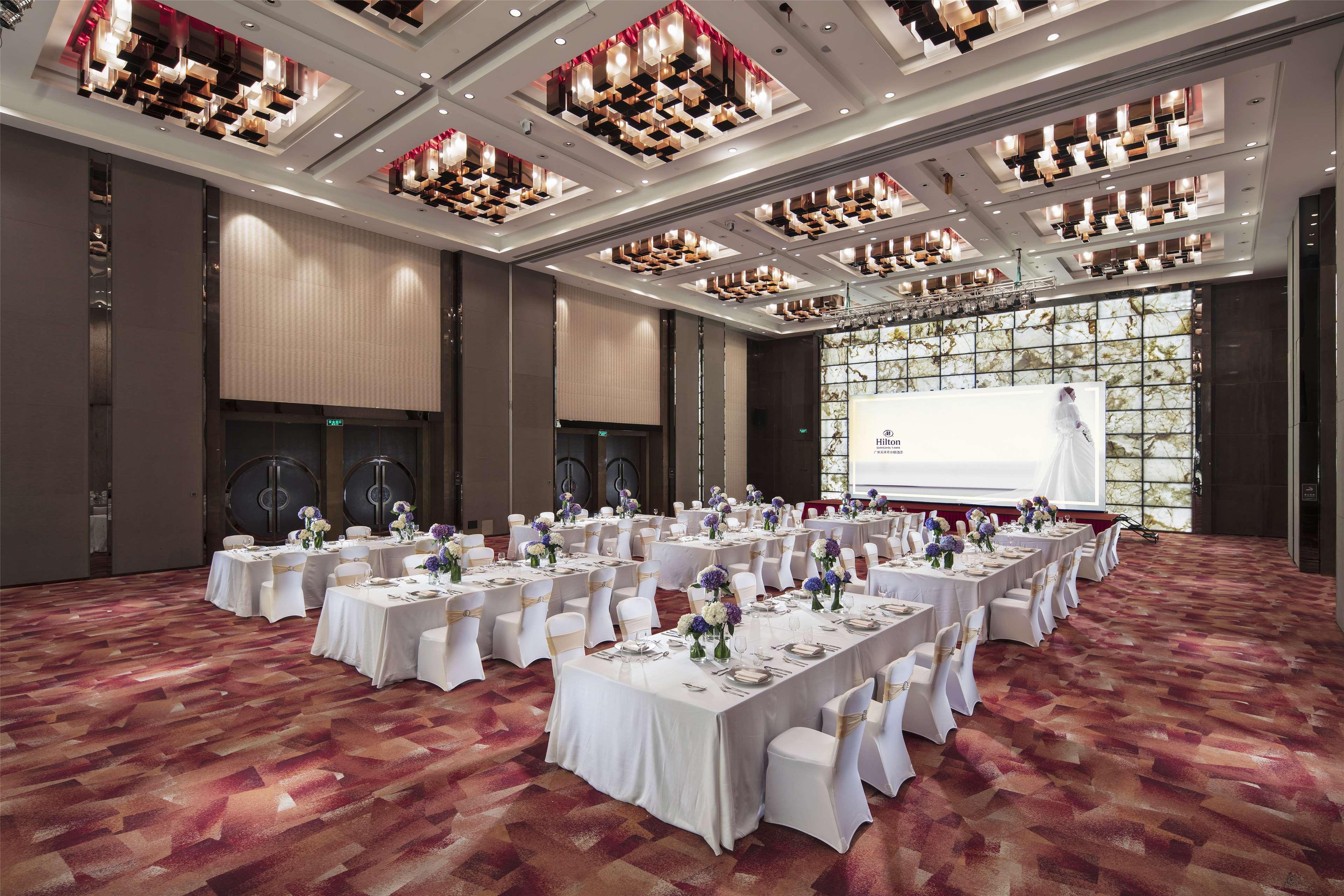 Hilton Guangzhou Tianhe - Free Shuttle Bus And Registration Counter Available During Canton Fair Period Екстериор снимка The Grand Ballroom
