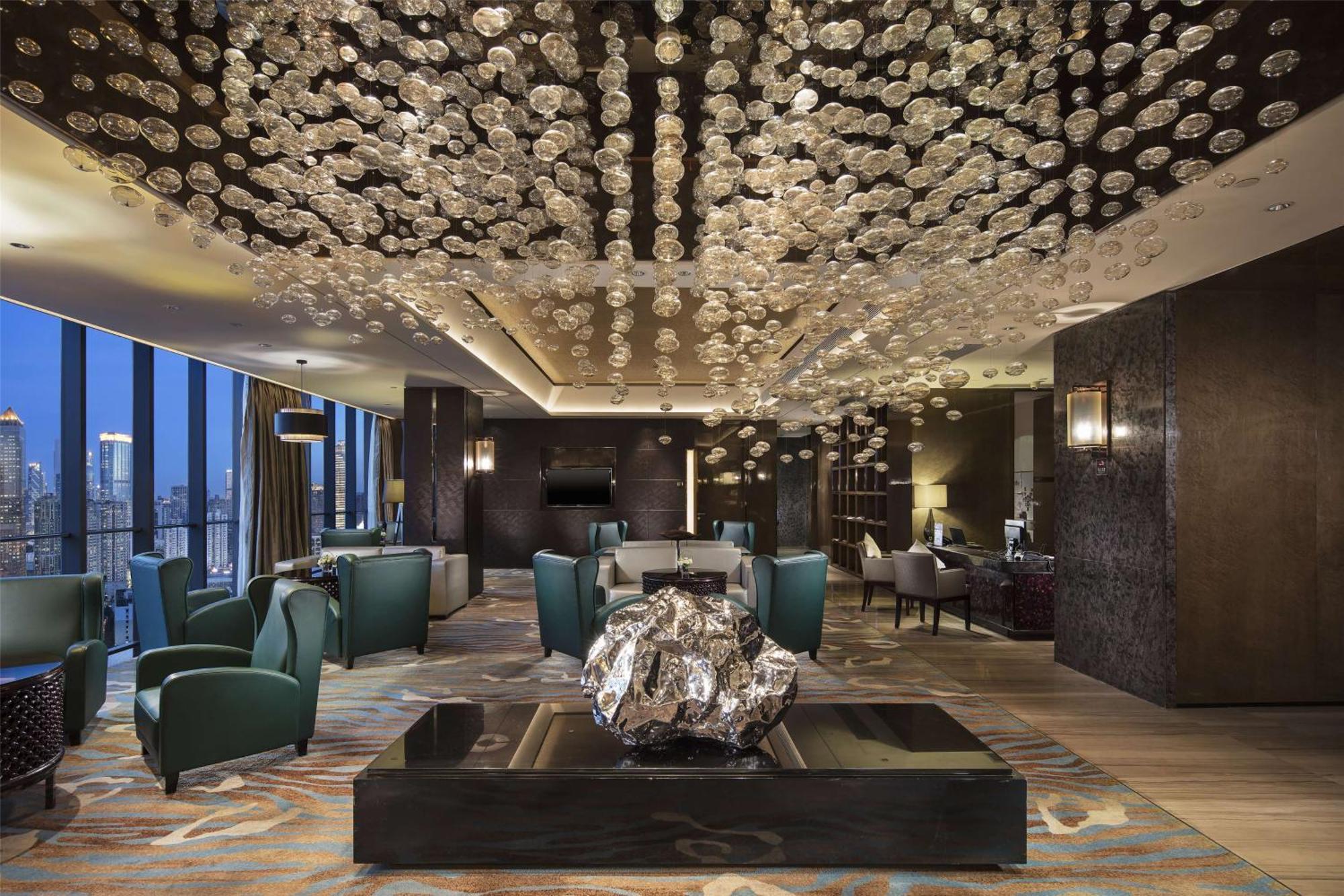 Hilton Guangzhou Tianhe - Free Shuttle Bus And Registration Counter Available During Canton Fair Period Екстериор снимка