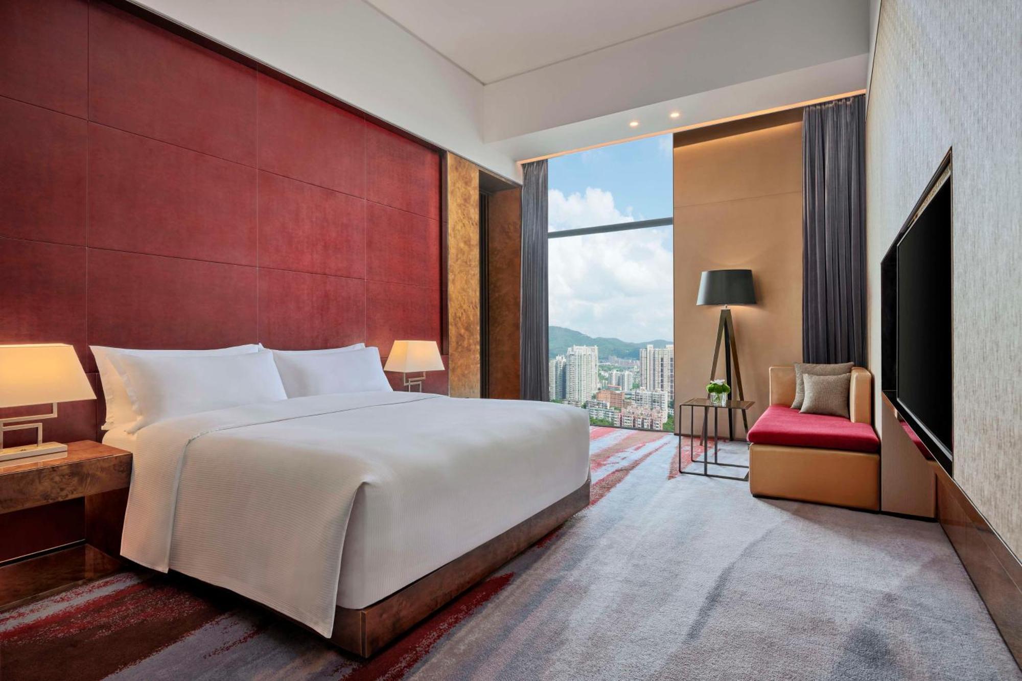 Hilton Guangzhou Tianhe - Free Shuttle Bus And Registration Counter Available During Canton Fair Period Екстериор снимка